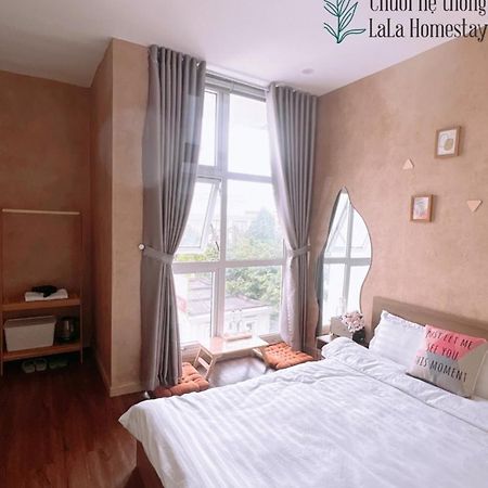 Lala Homestay 후에 외부 사진